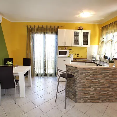 Apartments Coce *