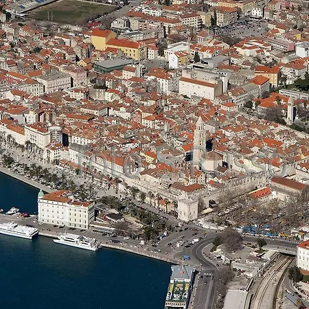 Apartments Coce * Split